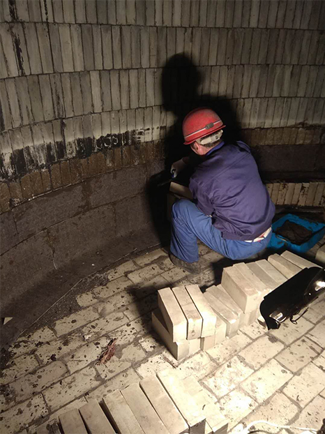 μ�������b�ø�����һ�����ײ�©��̎��